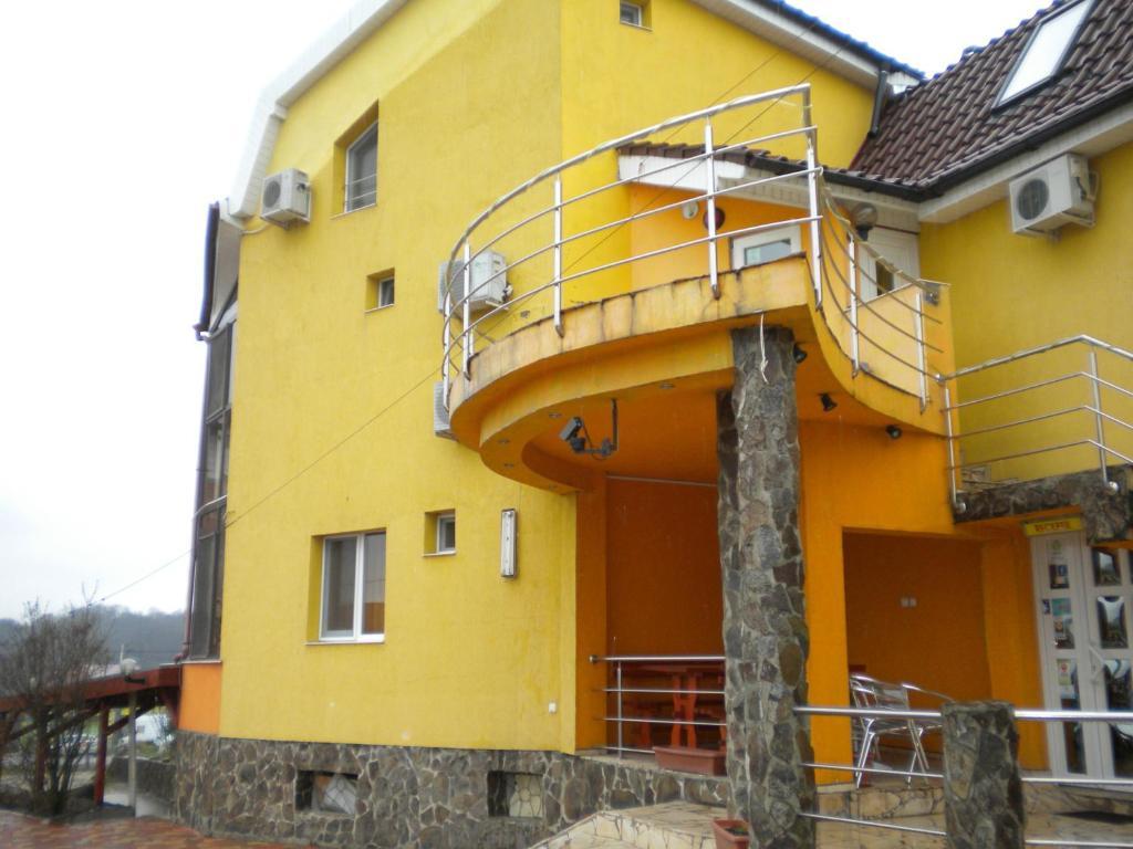 Pensiunea Carmena Baile Felix Ngoại thất bức ảnh